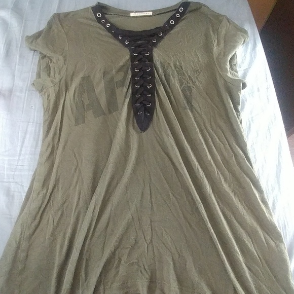 Shirt - Picture 1 of 1